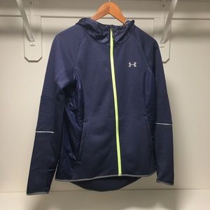 Under Armour Hoodie size Small LIKE NEW